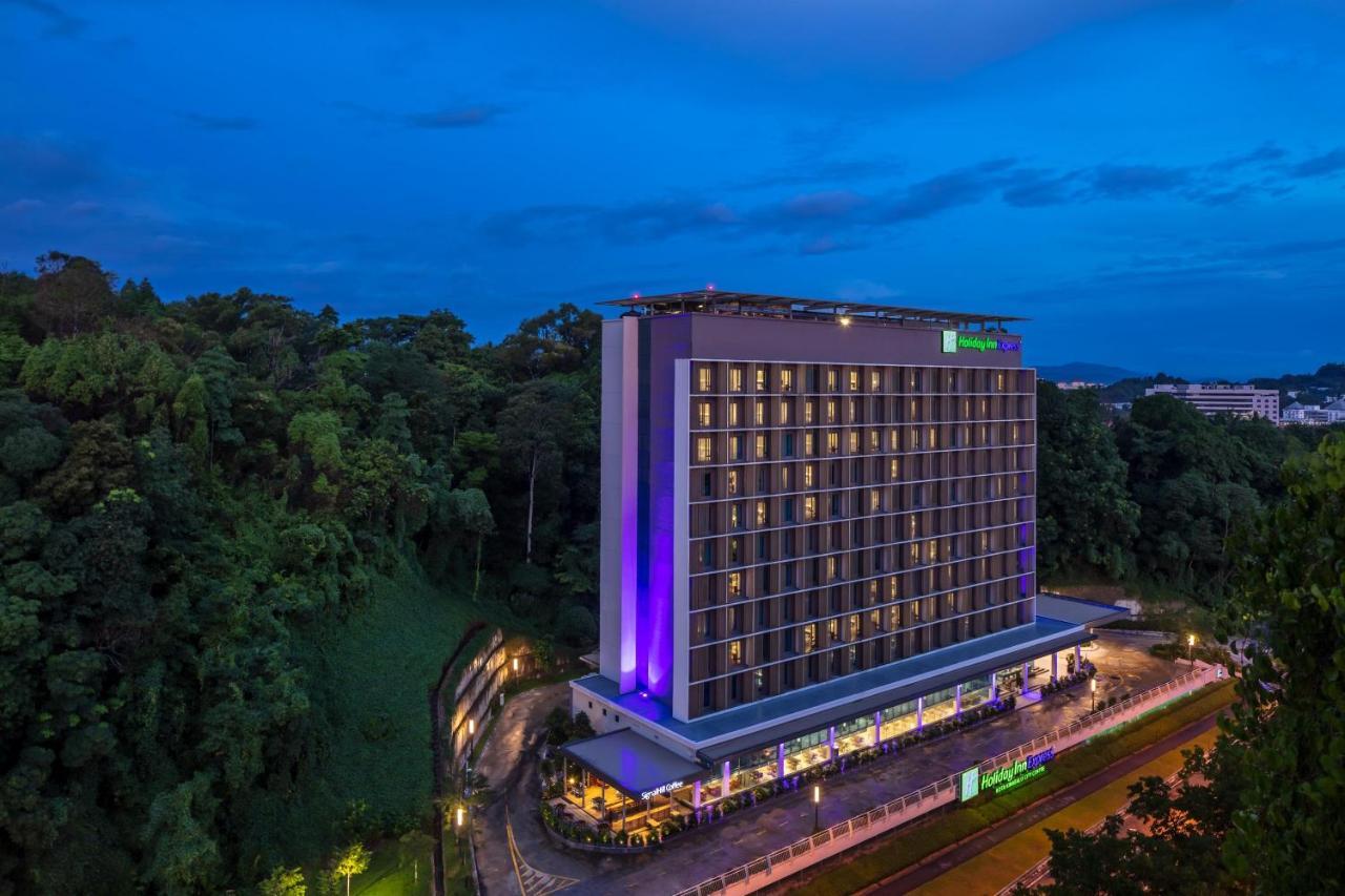 Holiday Inn Express Kota Kinabalu City Centre By Ihg Екстер'єр фото